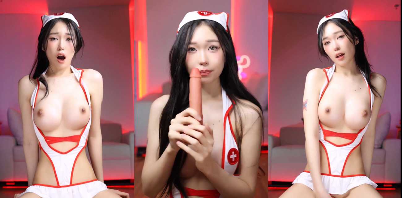 新加坡极品网黄【meriolchan】最新福利写真流出，情趣制服淫骚炸裂道具自慰勾魂夺魄